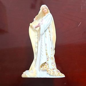 Lenox Rapunzel 8 inch figurine